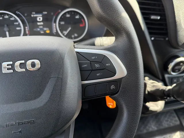 Iveco Daily 35S14 2.3 2022 Diesel 18