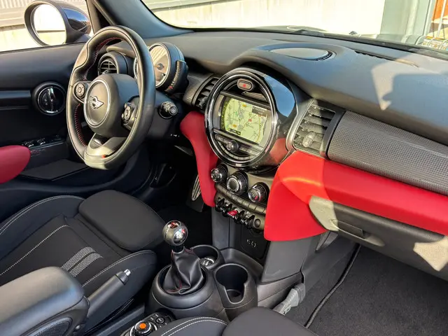 MINI Cooper Mini 1.5 Business (Verkocht) 2017 Benzine 10