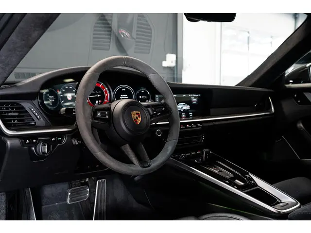 Porsche 911 3.8 Turbo S 2020 Benzine 9