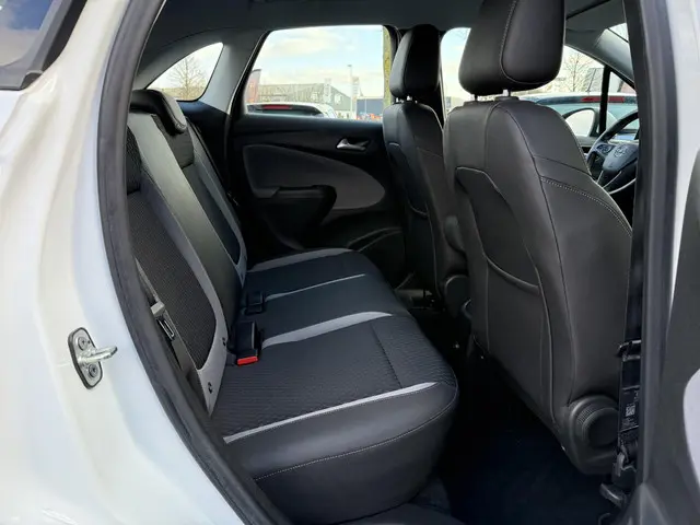 Opel Crossland X 1.2 Turbo Innovation 2017 Benzine 11