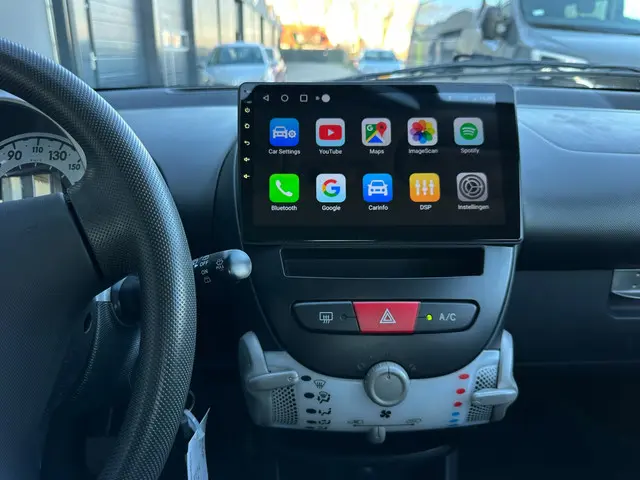 Peugeot 107 1.0 Access Accent 2013 Benzine 14