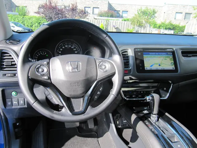 Honda HR-V 1.5 i-VTEC Executive 2018 Benzine 14