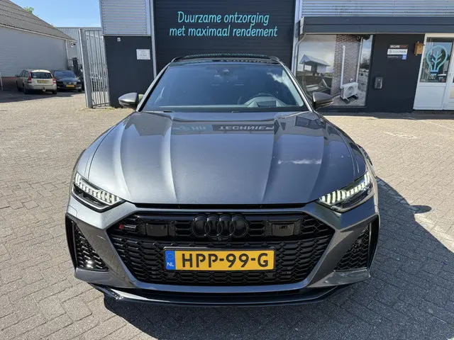 Audi RS6 A6 Avant TFSI quattro performance 2024 Benzine 10