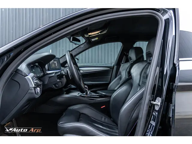 BMW M5 5-serie Competition 2021 Benzine 14