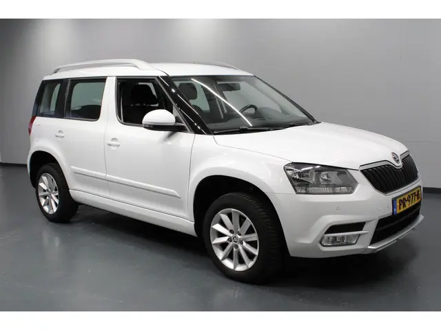 Škoda Yeti 1.2 TSI Active / Trekhaak / PDC / Airco 2015 Benzine 5