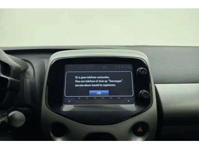 Toyota Aygo 1.0 VVT-i x-play 2015 Benzine 20