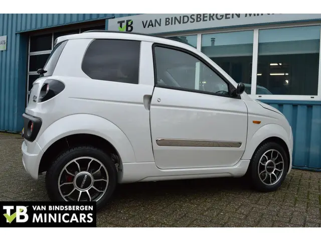Microcar M.go DCI Premium Brommobiel 2019 Diesel 3