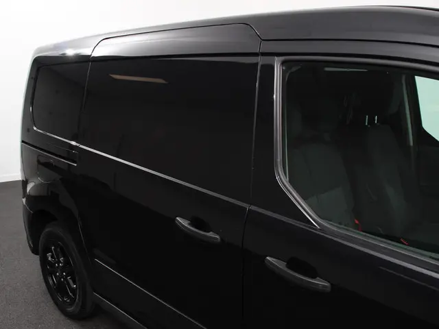 Ford Transit Connect 1.5 EcoBlue L2 Trend 2022 Diesel 9