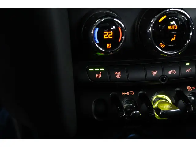 MINI Electric Mini MINI Electric 33 kWh 2022 Elektrisch 21