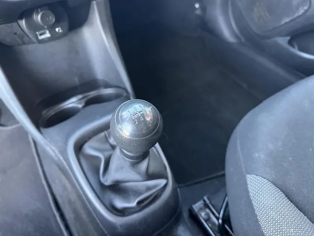 Toyota Aygo 1.0 VVT-i X-Fun, Bluetooth 2019 Benzine 14