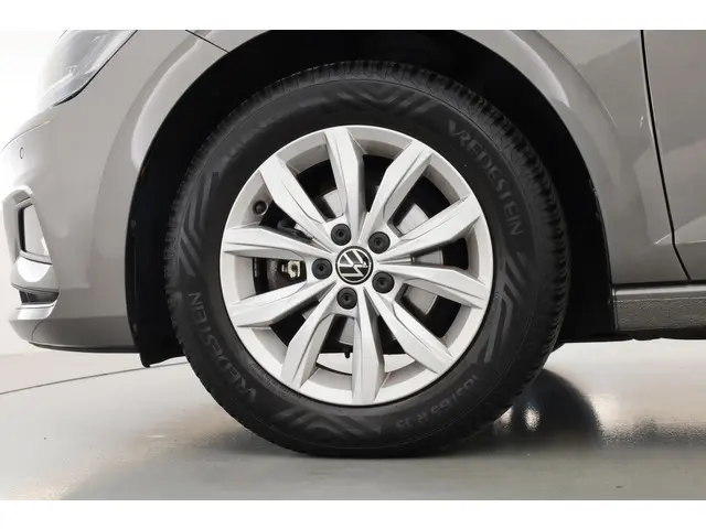 Volkswagen Polo 1.0 TSI Highline DSG 2021 Benzine 30