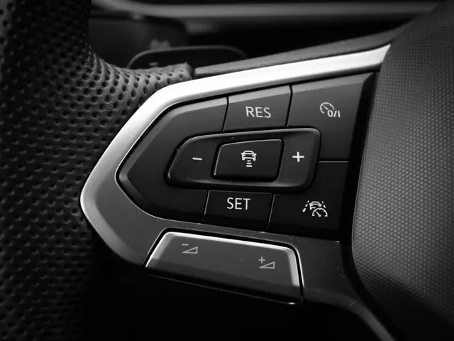 Volkswagen T-Roc 1.5TSI/150PK R-Line DSG 2025 Benzine 14