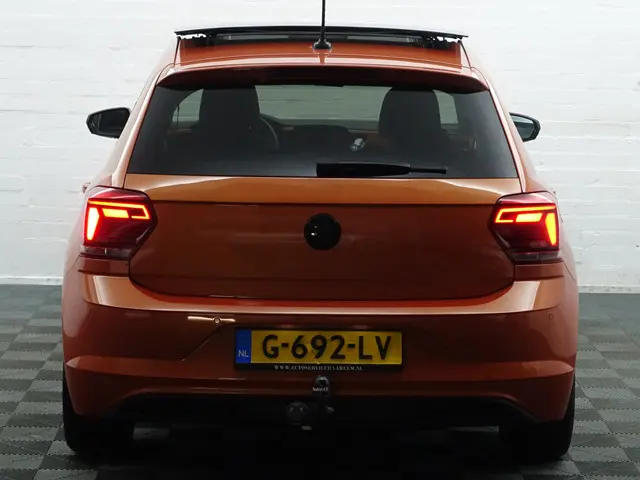 Volkswagen Polo 1.0 TSI R Line Aut- 2019 Benzine 32