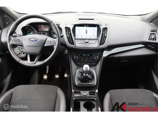 Ford Kuga 1.5 EcoBoost ST Line 2018 Benzine 29