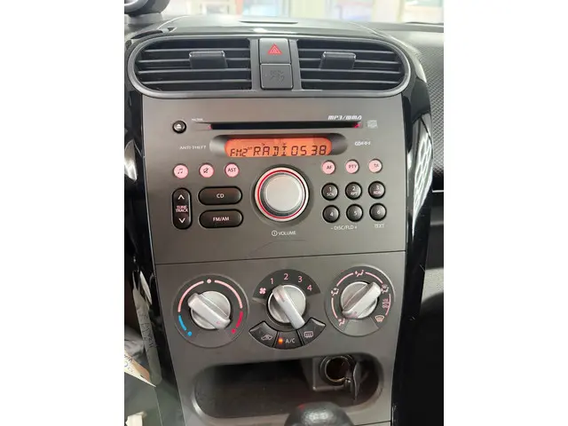 Suzuki Splash 1.2 Comfort Automaat/Airco 2013 Benzine 13