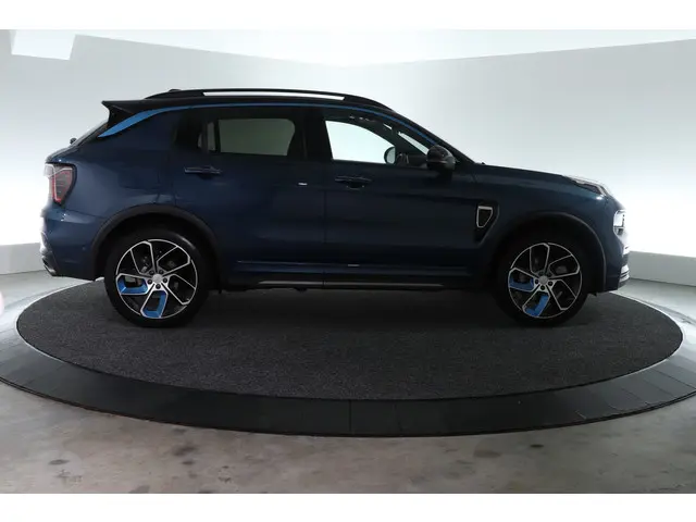 Lynk & Co 01 1.5 2023 Hybride Benzine 7