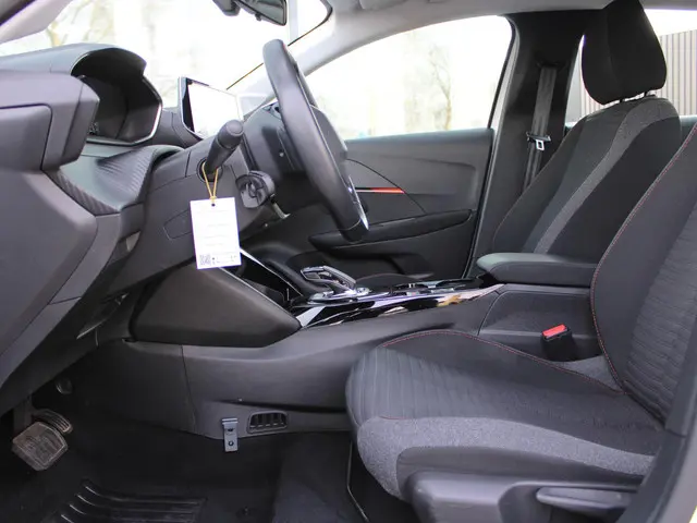 Peugeot e-208 EV Active Pack 50 kWh 2021 Elektrisch 13