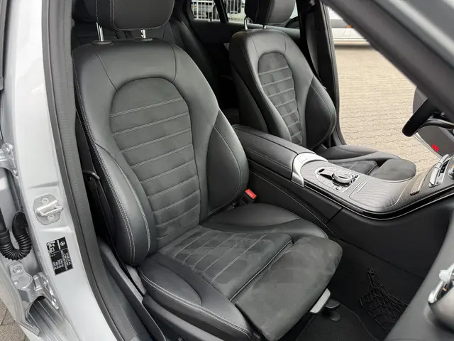 Mercedes-Benz C-Klasse 3