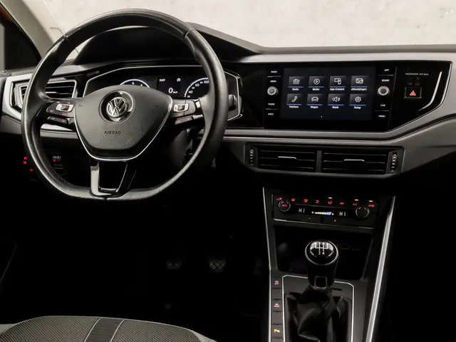 Volkswagen Polo 1.0 TSI Sportline 2018 Benzine 7