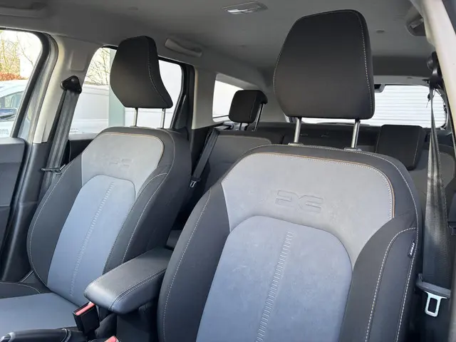 Dacia Duster 1.0 TCe 100 ECO-G Extreme 2023 LPG/Gas 7