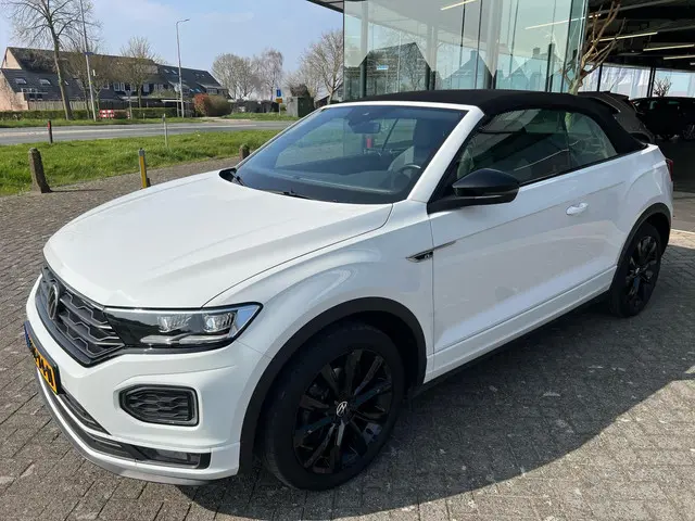 Volkswagen T-Roc Cabrio 1.5 TSI R-Line 2021 Benzine 8