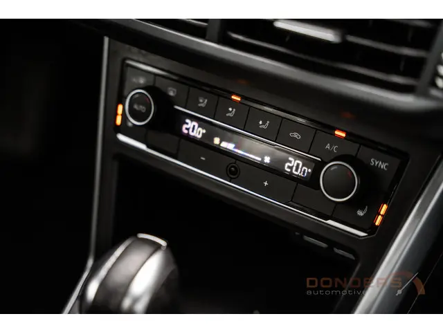 Volkswagen Polo 2.0 TSI GTI / Pano / Garantie! 2019 Benzine 47