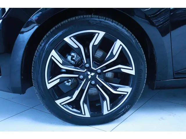 Mitsubishi Colt 1.6 HEV Intense+ 2025 Hybride Benzine 18