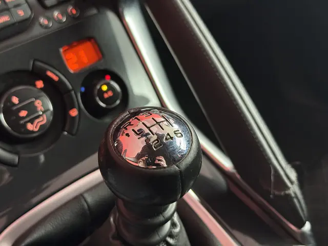 Peugeot 3008 1.2 PureTech Style 2016 Benzine 36