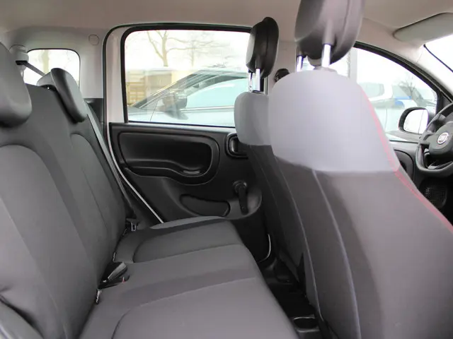 Fiat Panda 1.2 Popstar 2018 Benzine 9