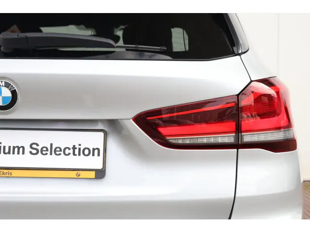 BMW X1 sDrive18i Executive Edition 2020 Benzine 9