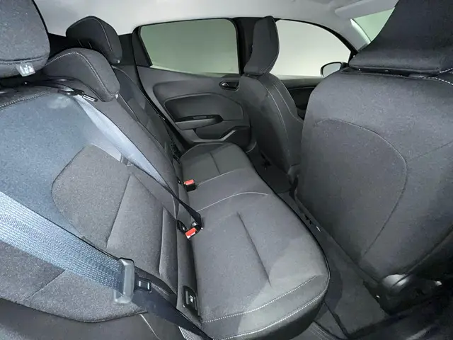 Mitsubishi Colt 1.6 HEV Intense 2026 Hybride Benzine 8