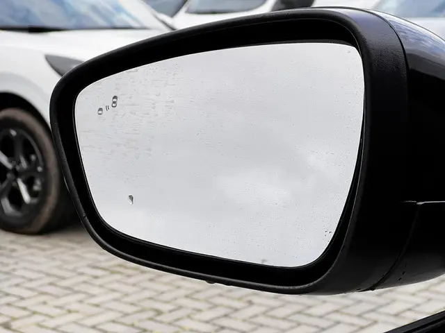 Ford Kuga 2.5 PHEV Sound Edition 2025 Hybride Benzine 7