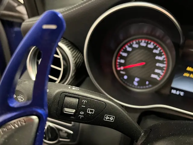 Mercedes-Benz C-Klasse Estate AMG 63 S 2016 Benzine 30