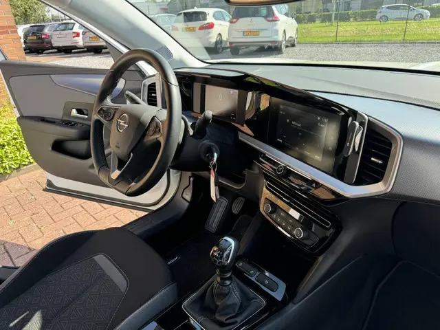 Opel Mokka 1.2 GS Line 2022 Benzine 26