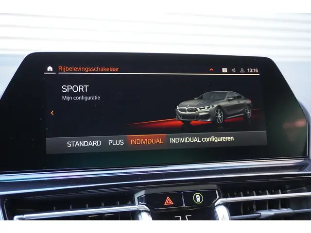 BMW 8 Serie Coupé M850i xDrive 2018 Benzine 22