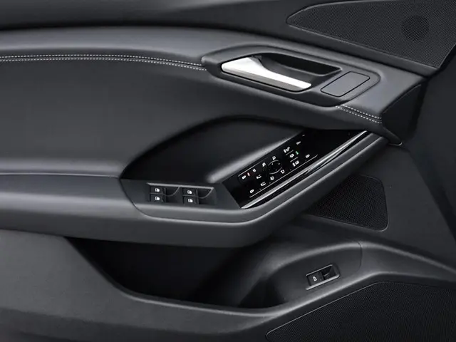 Audi Q6 e-tron S edition 252 PK 2025 Elektrisch 21