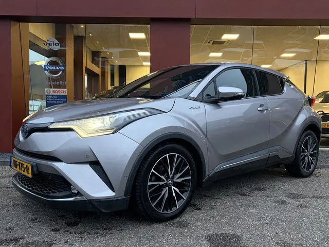 Toyota C-HR 3