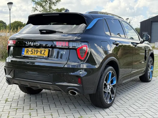 Lynk & Co 01 1.5 2022 Hybride Benzine 6
