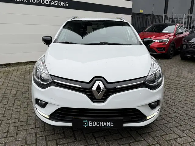Renault Clio Estate 0.9 TCe Limited 2020 Benzine 14