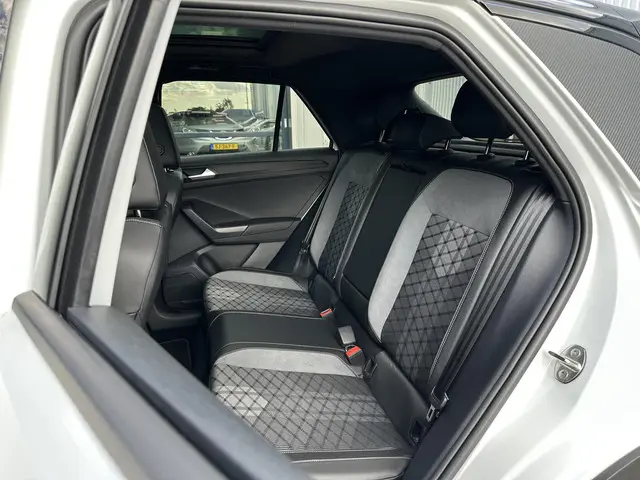 Volkswagen T-Roc 1.5 TSI R-Line Business 2024 Benzine 54