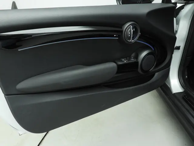 MINI 3-Deurs Cooper 2022 Benzine 30