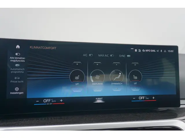 BMW 3 Serie 330e 2023 Hybride Benzine 21