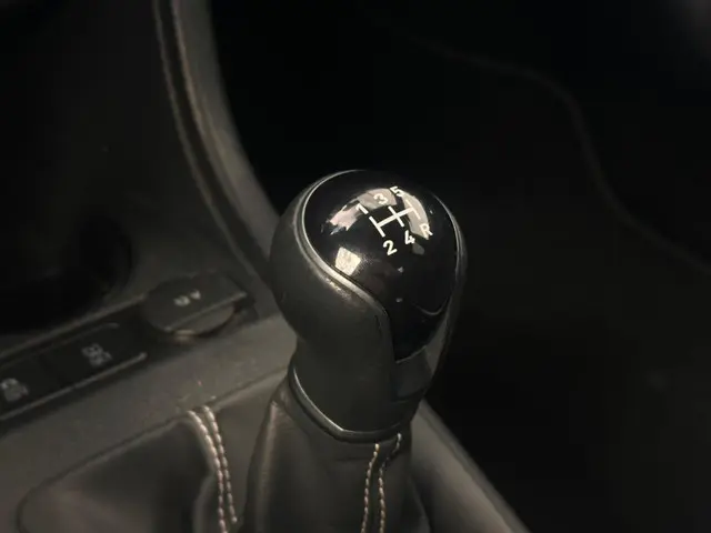 SEAT Mii 1.0 Mii by Mango 2016 Benzine 10