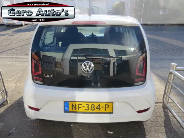 Volkswagen up! 1.0 BMT move up! 5drs 2017 Benzine 3