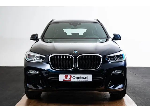 BMW X3 xDrive20i High Executive 2018 Benzine 21