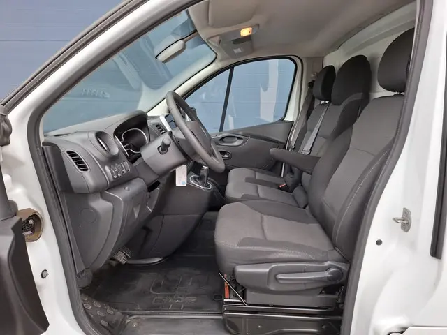 Renault Trafic 2.0 dCi 145 T27 L1H1 Comfort 2021 Diesel 15