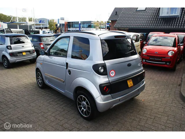 Microcar M.go Brommobiel Dynamic DCI 2019 Diesel 3