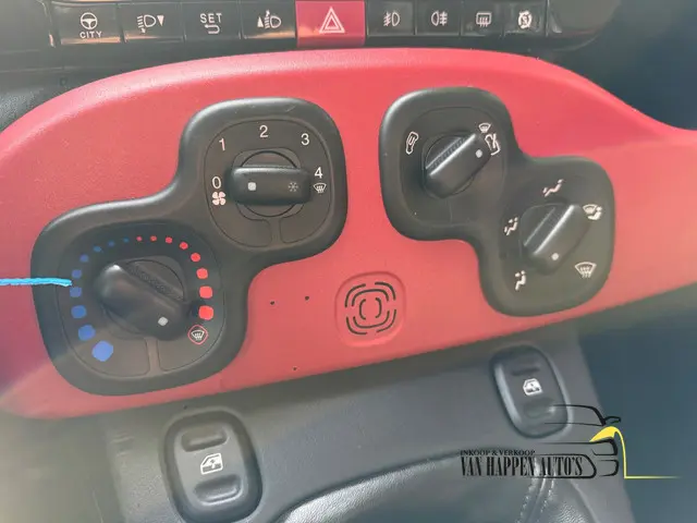 Fiat Panda 0.9 TwinAir Lounge 2015 Benzine 15