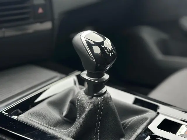 Opel Astra Sports Tourer Turbo 130pk GS 2024 Benzine 20