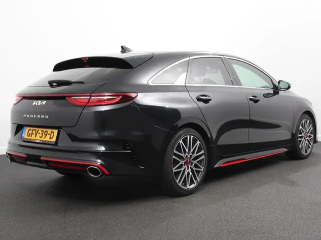Kia ProCeed 1.6 T-GDi 204pk Automaat GT 2023 Benzine 6
